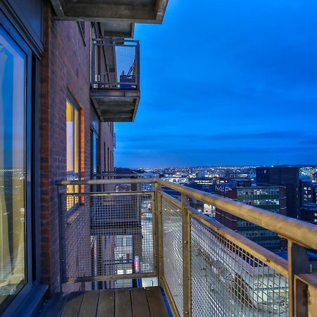 Skyview Apartment By Noknokstay - City Centre With Parking - Group, Family, Business Sheffield Kültér fotó