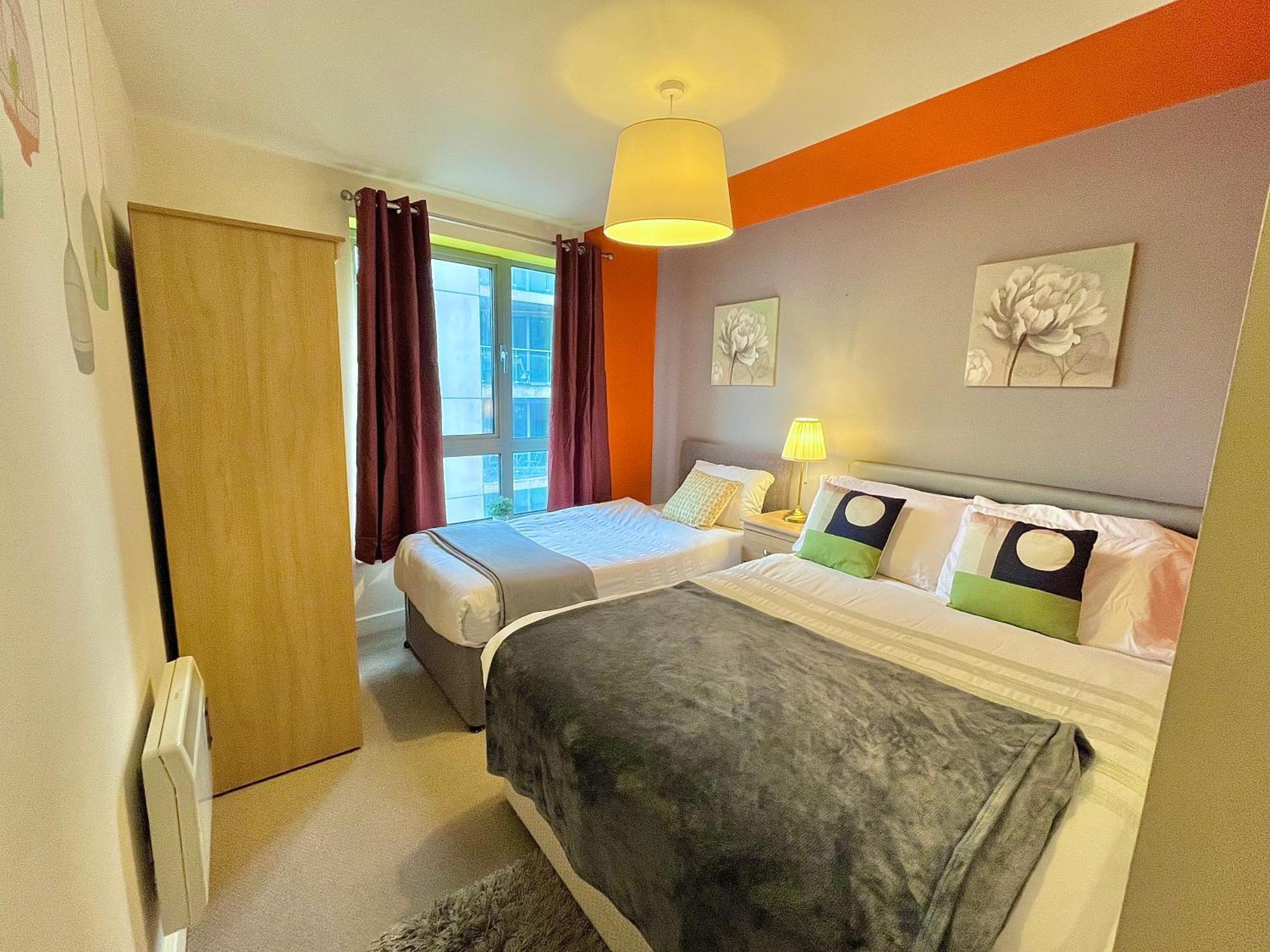 Skyview Apartment By Noknokstay - City Centre With Parking - Group, Family, Business Sheffield Kültér fotó
