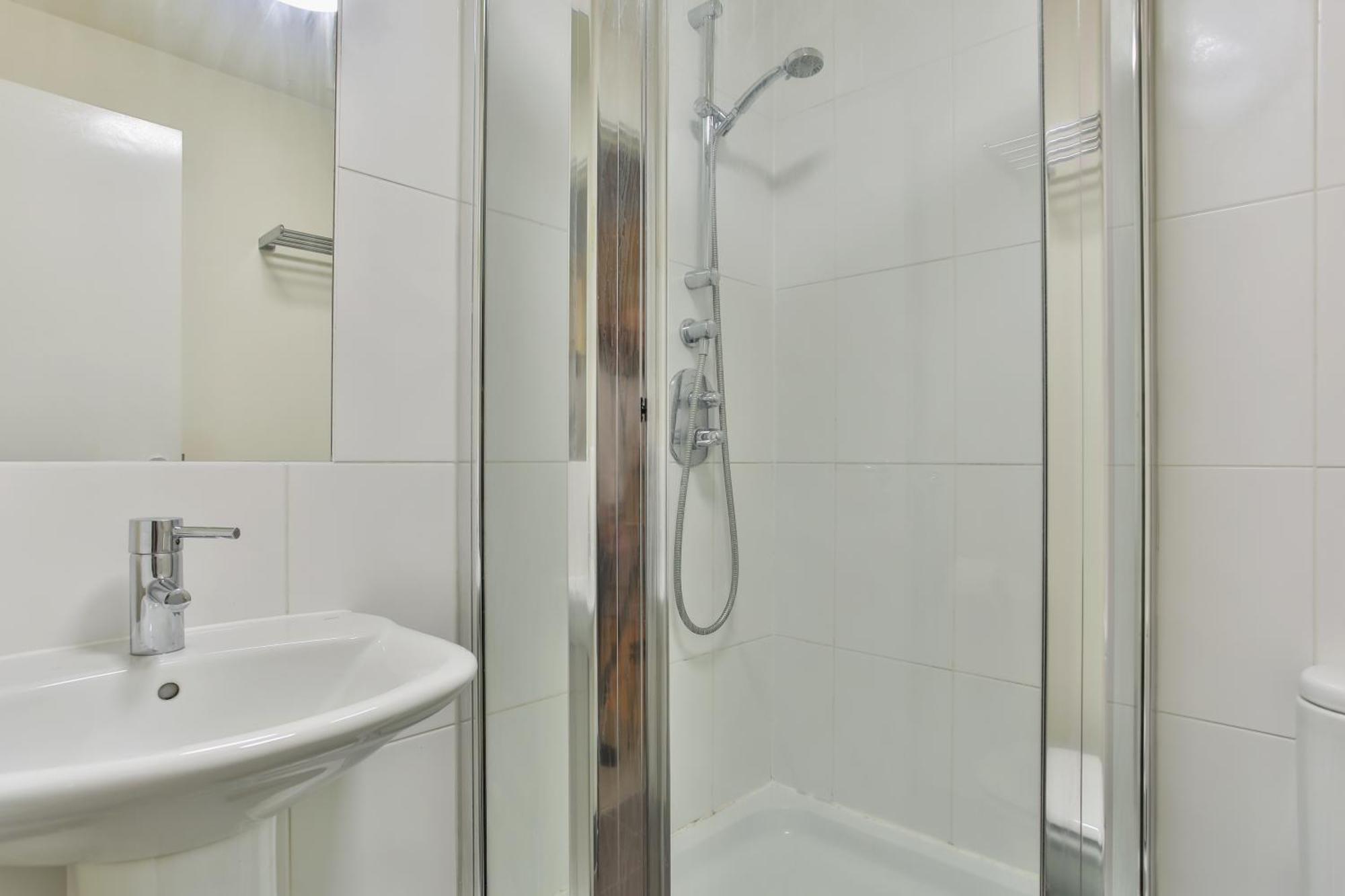 Skyview Apartment By Noknokstay - City Centre With Parking - Group, Family, Business Sheffield Kültér fotó
