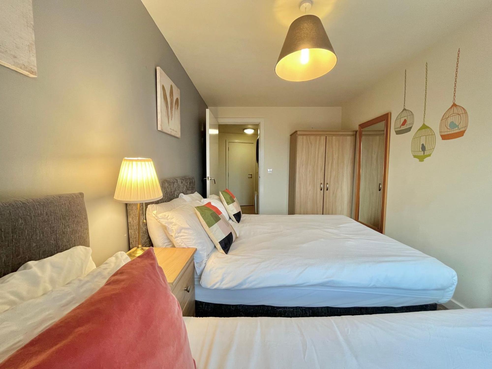 Skyview Apartment By Noknokstay - City Centre With Parking - Group, Family, Business Sheffield Kültér fotó