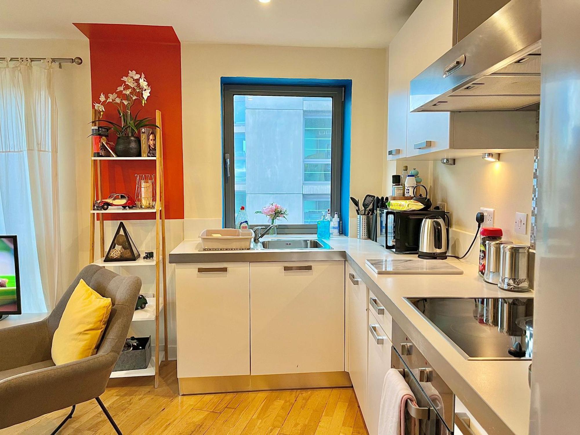 Skyview Apartment By Noknokstay - City Centre With Parking - Group, Family, Business Sheffield Kültér fotó