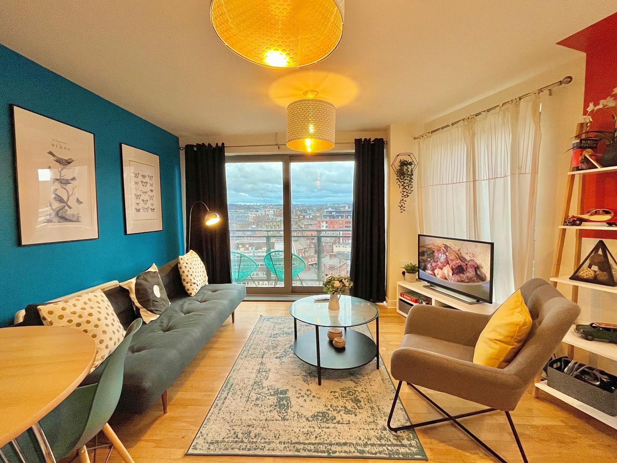 Skyview Apartment By Noknokstay - City Centre With Parking - Group, Family, Business Sheffield Kültér fotó