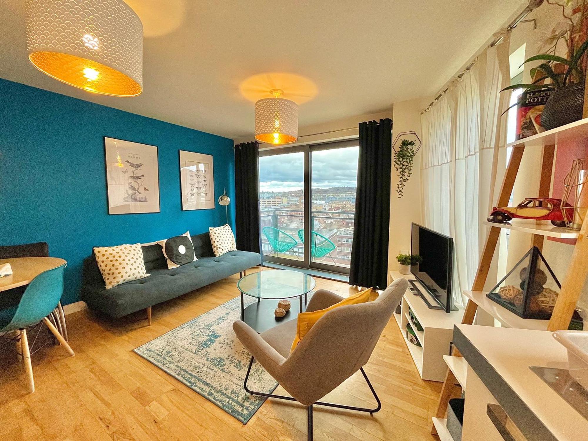 Skyview Apartment By Noknokstay - City Centre With Parking - Group, Family, Business Sheffield Kültér fotó